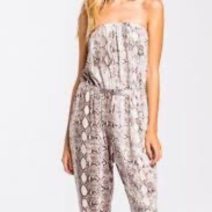 NWT Vici Snake‎ Skin Wide Leg Belted Jumpsuit